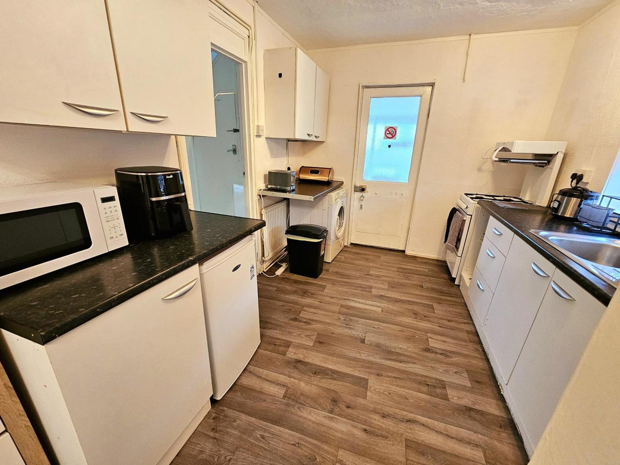 Cozyhome-3Br-5Guest#Netflix#Parking#Garden Nottingham Exteriör bild