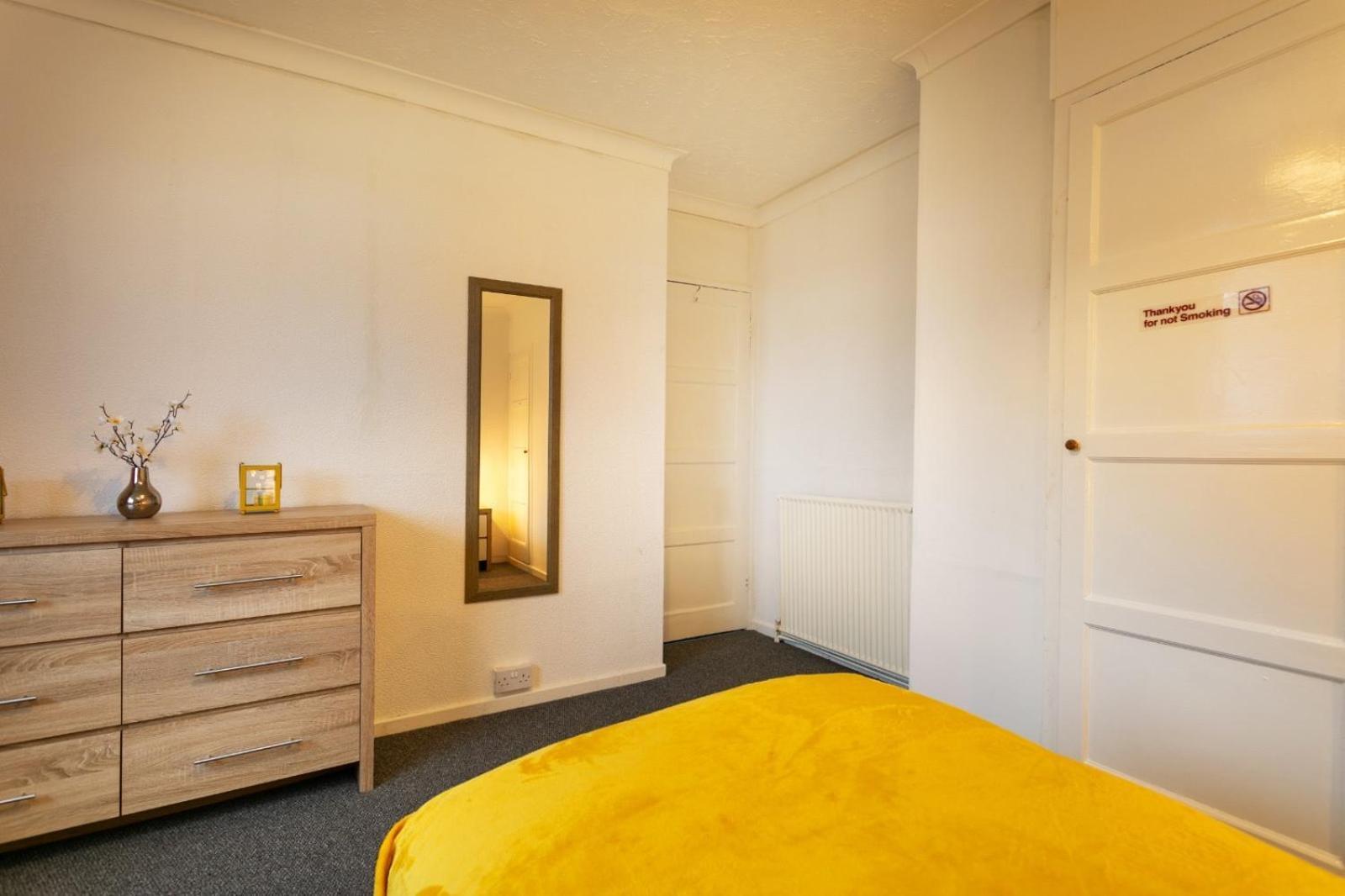 Cozyhome-3Br-5Guest#Netflix#Parking#Garden Nottingham Exteriör bild