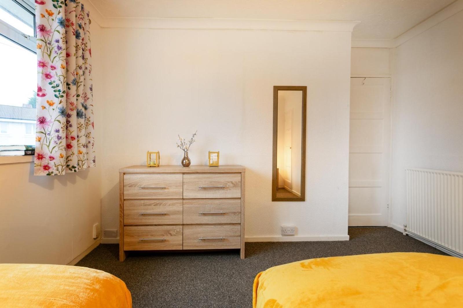 Cozyhome-3Br-5Guest#Netflix#Parking#Garden Nottingham Exteriör bild