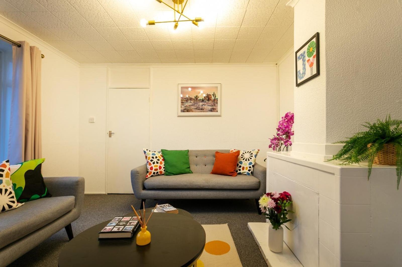 Cozyhome-3Br-5Guest#Netflix#Parking#Garden Nottingham Exteriör bild