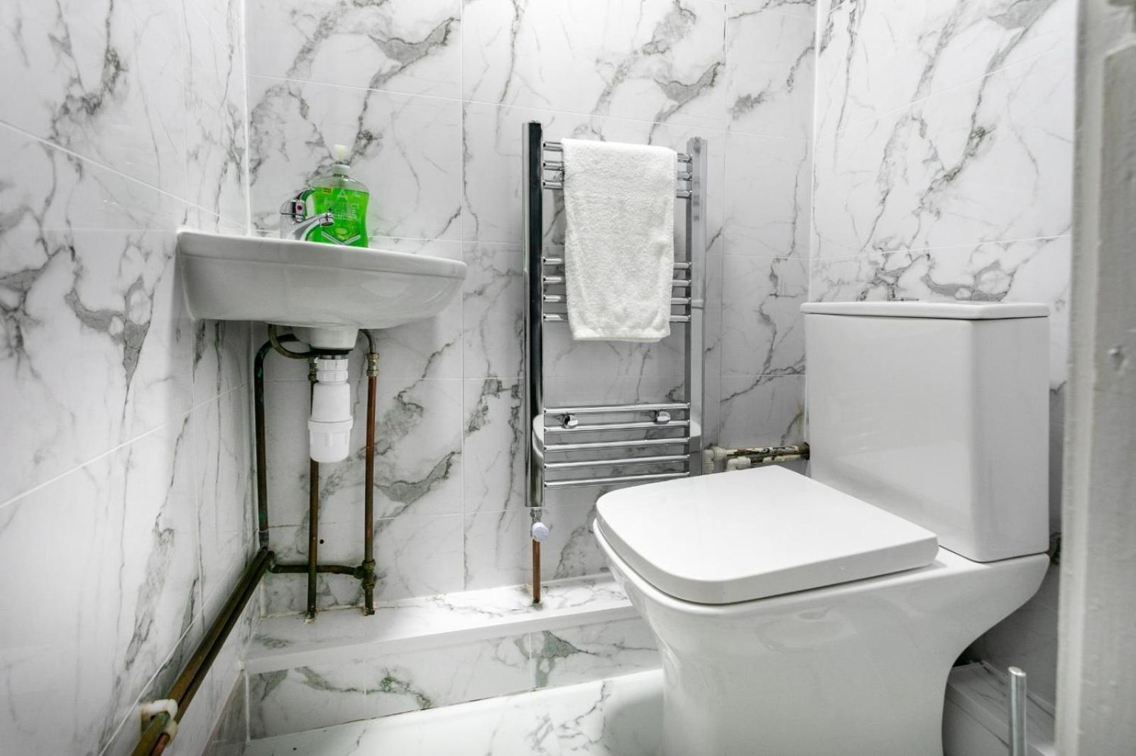 Cozyhome-3Br-5Guest#Netflix#Parking#Garden Nottingham Exteriör bild