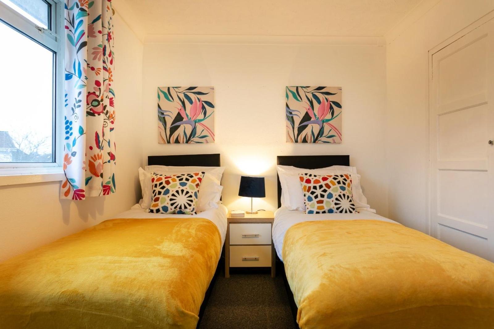 Cozyhome-3Br-5Guest#Netflix#Parking#Garden Nottingham Exteriör bild