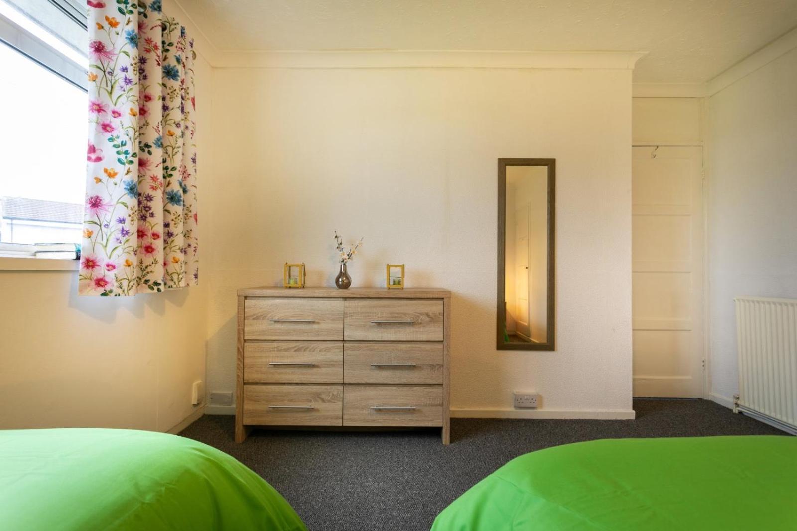 Cozyhome-3Br-5Guest#Netflix#Parking#Garden Nottingham Exteriör bild