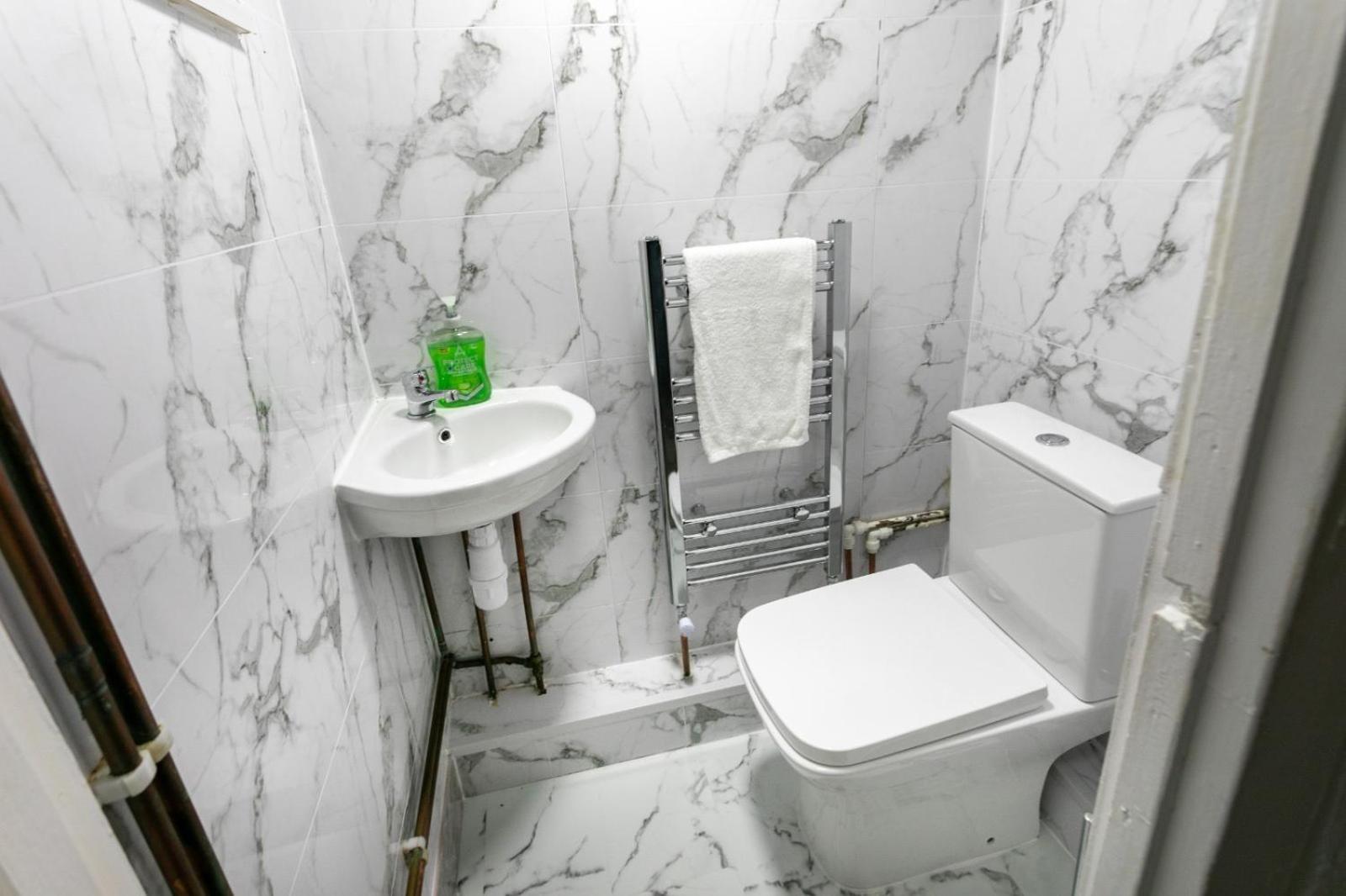 Cozyhome-3Br-5Guest#Netflix#Parking#Garden Nottingham Exteriör bild